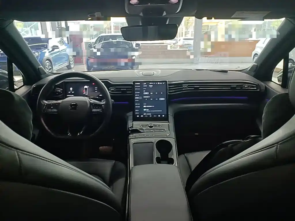 NIO ES6 — миниатюра 10