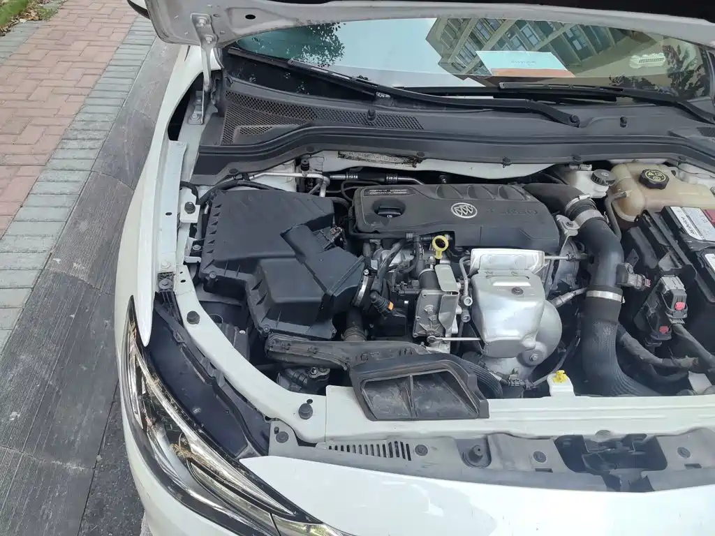 Buick Excelle — миниатюра 20