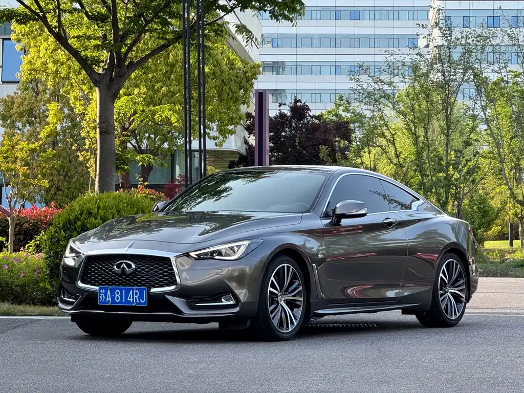 Infiniti Q60 2019