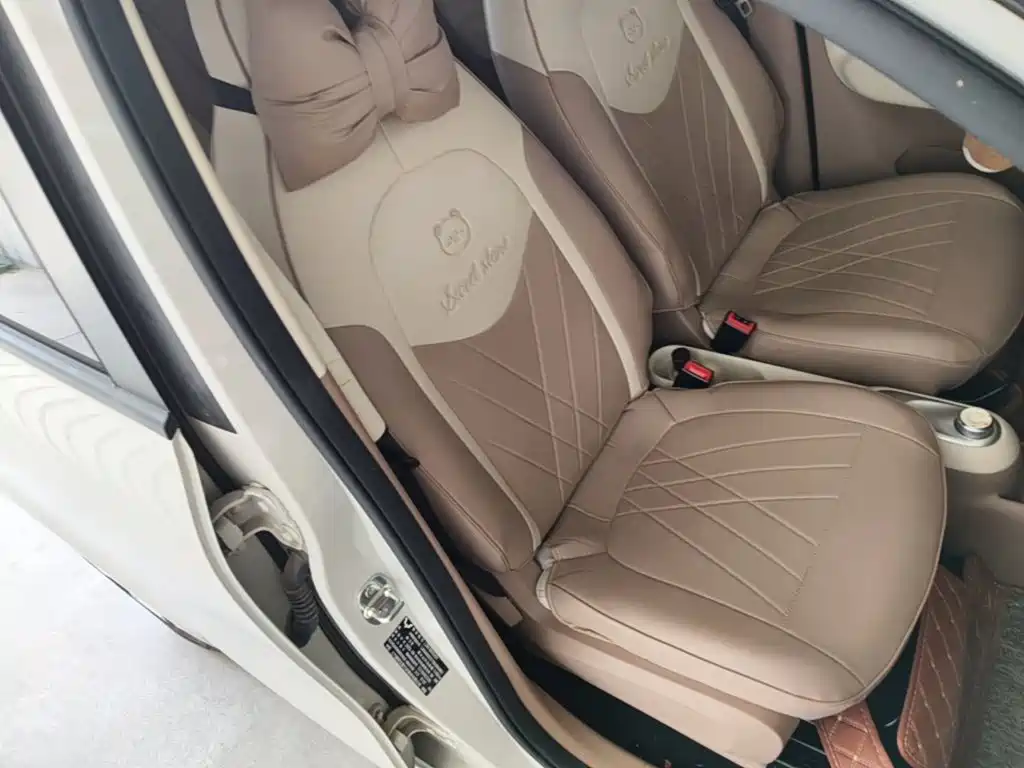 Wuling MINIEV — миниатюра 25