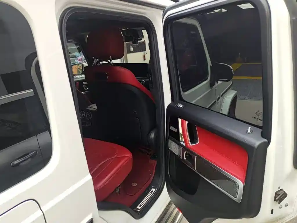 Mercedes-Benz G-Class — миниатюра 7