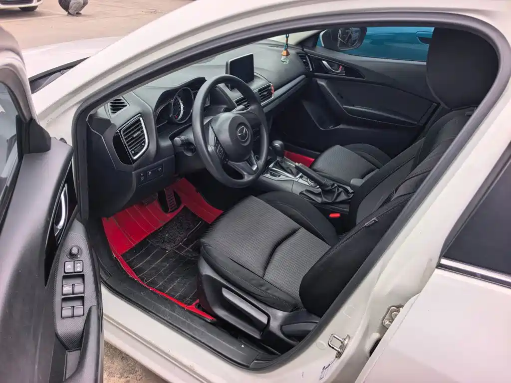 Mazda 3 Axela — миниатюра 7