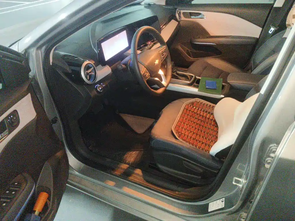 Chevrolet Monza — миниатюра 17