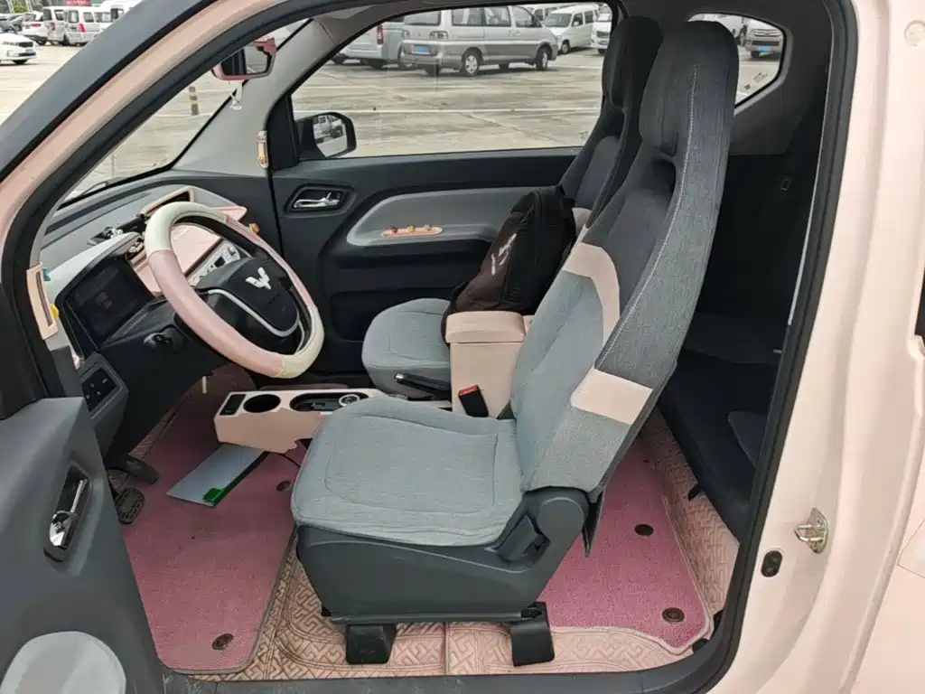Wuling MINIEV — миниатюра 15