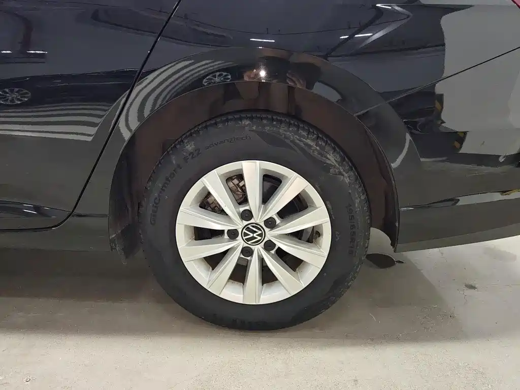 Volkswagen Lavida — миниатюра 16