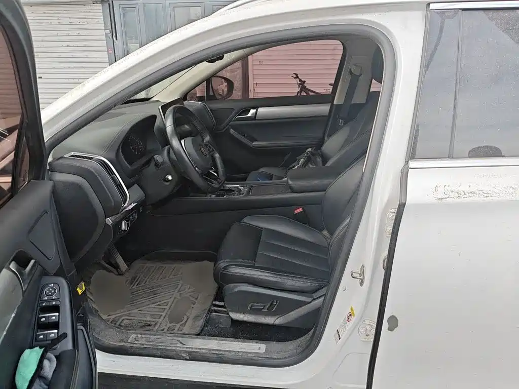 BYD Tang — миниатюра 11