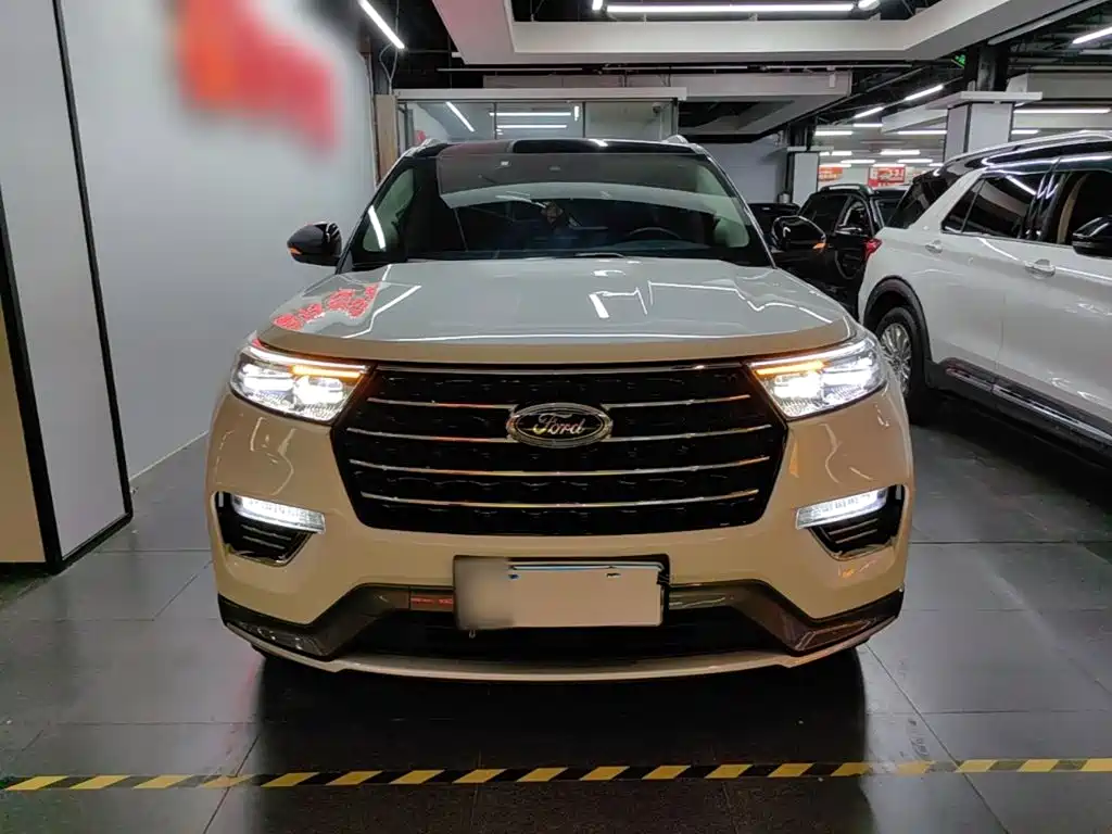 Ford Explorer — миниатюра 3