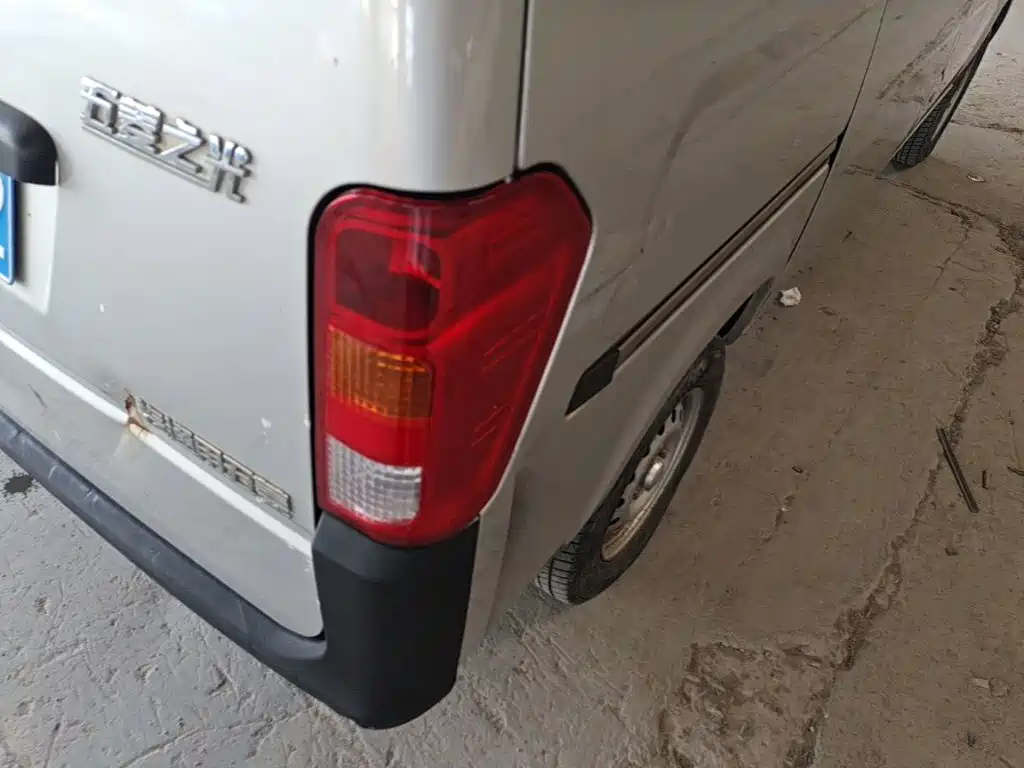 Wuling Zhiguang — миниатюра 8
