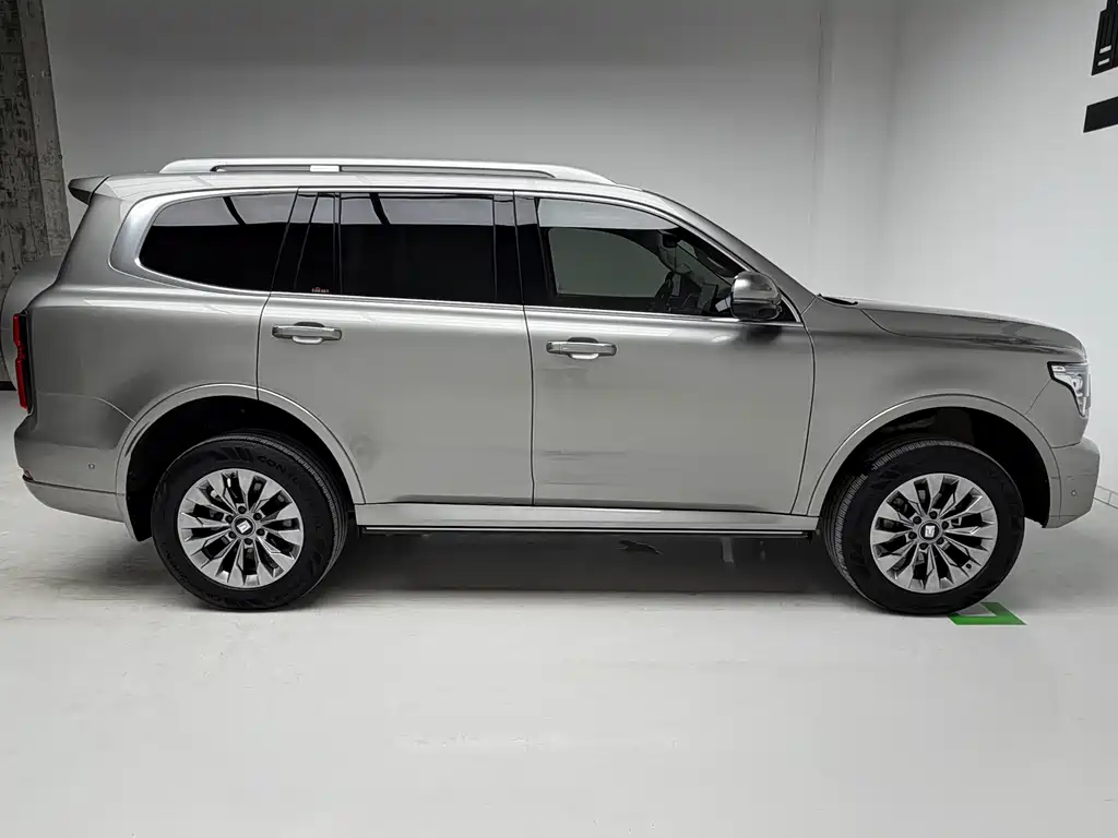 Tank 500 2022 3.0T Sport 5 мест