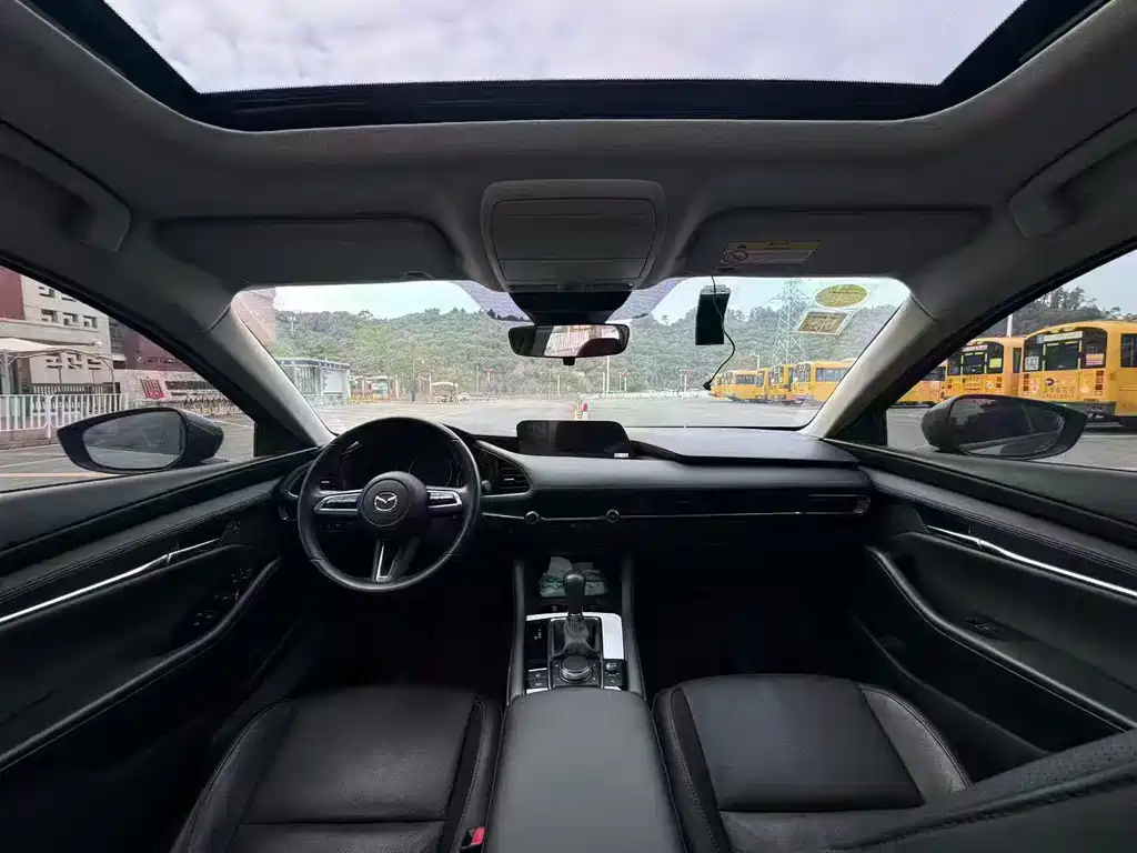 Mazda 3 Axela — миниатюра 6
