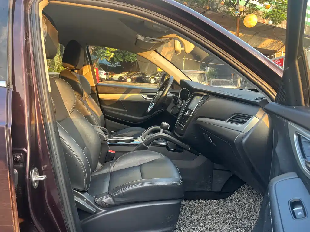 Zotye Zotye SR7 — миниатюра 18