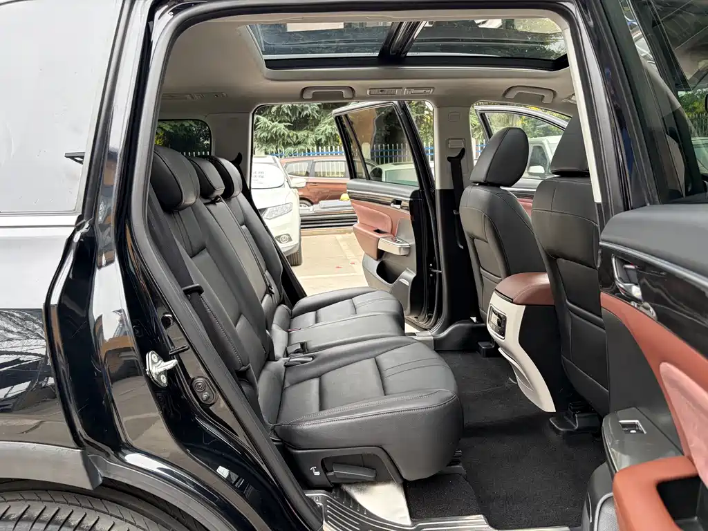 GAC Motor Trumpchi GS8 — миниатюра 13