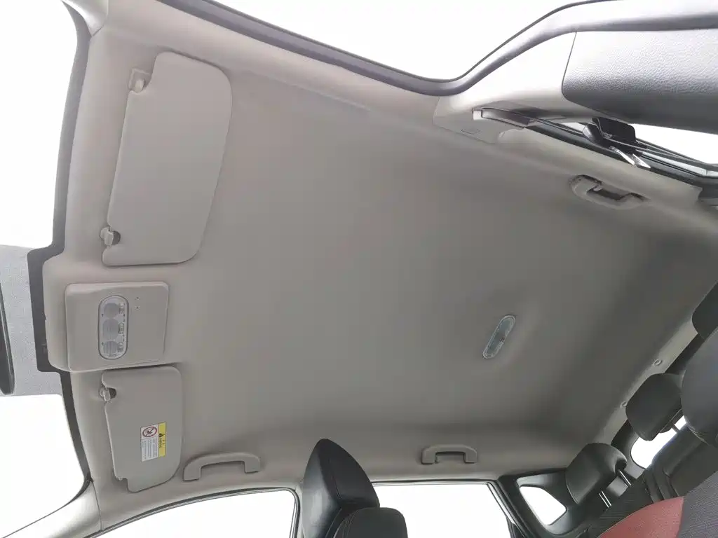 Nissan Qashqai — миниатюра 14