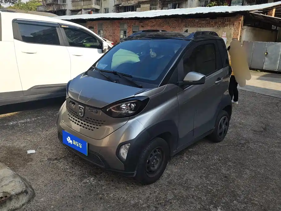 BAOJUN E100