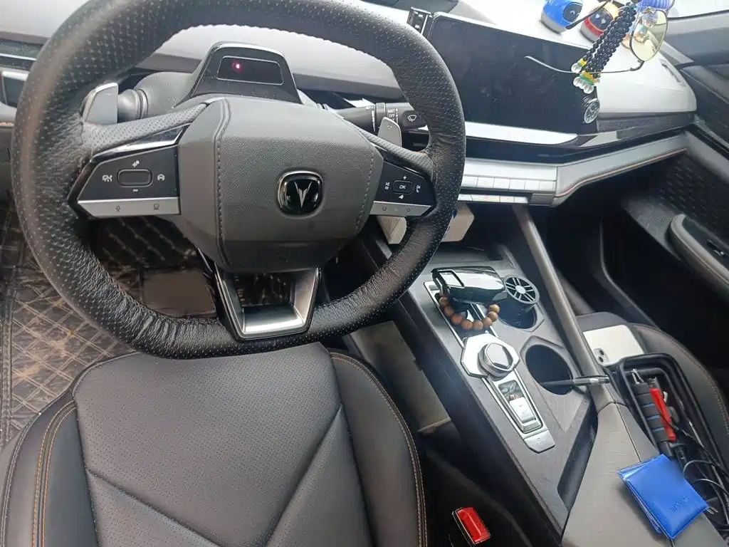 Changan UNI-V — миниатюра 13