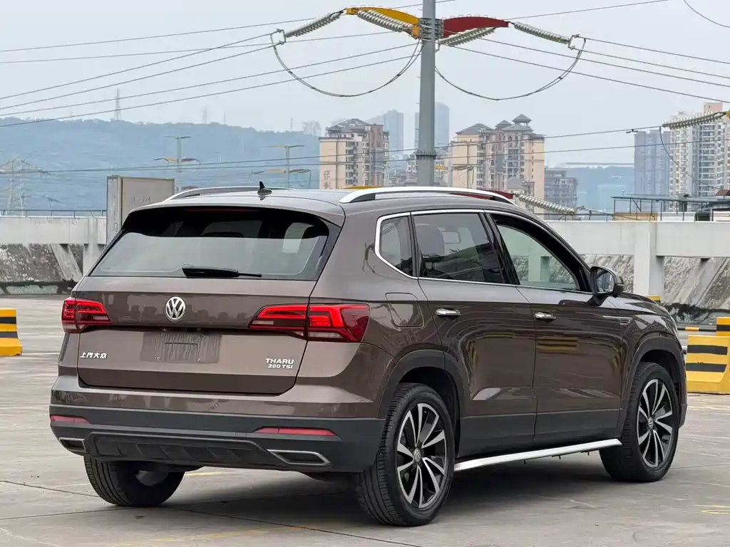 Volkswagen Tharu 2020 280TSI Luxury VI