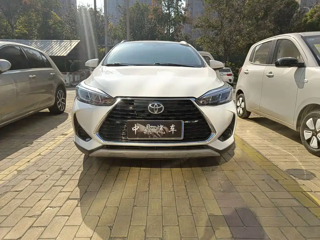 TOYOTA YARIS L ZHIXUAN