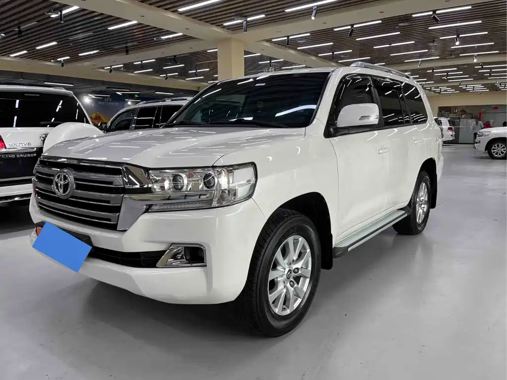 Toyota Land Cruiser 2020