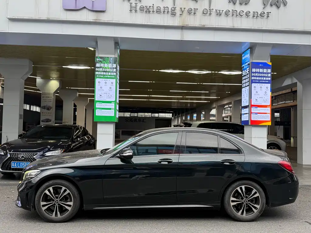 MERCEDES-BENZ C CLASS