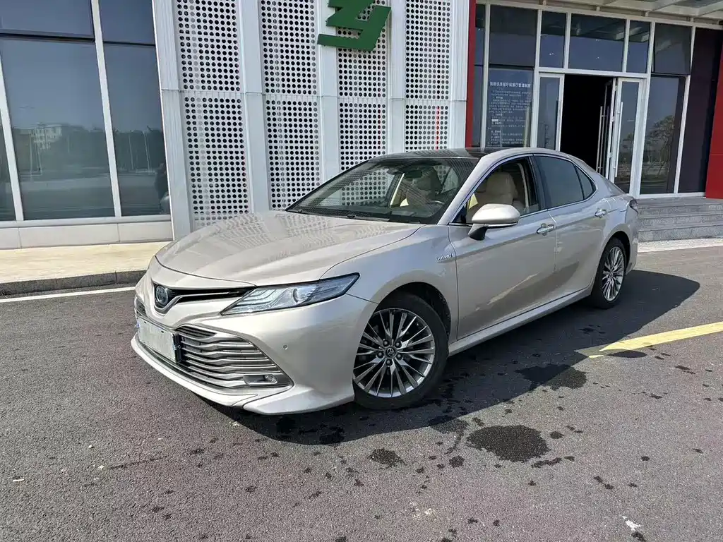 Toyota Camry 2018