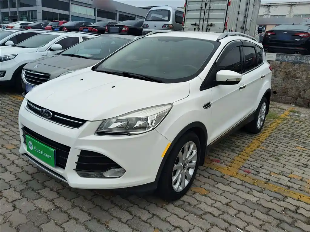Ford Kuga 2016