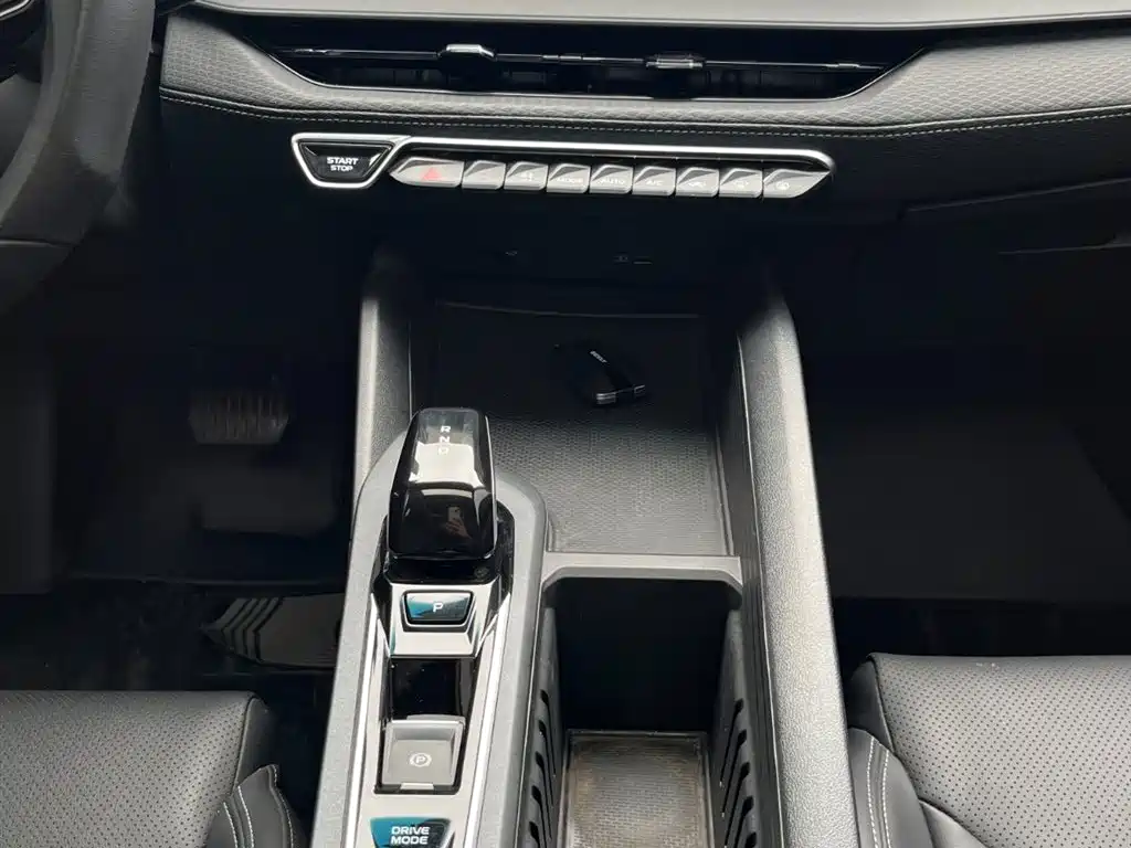 GEELY AUTOMOBILE BINRUI