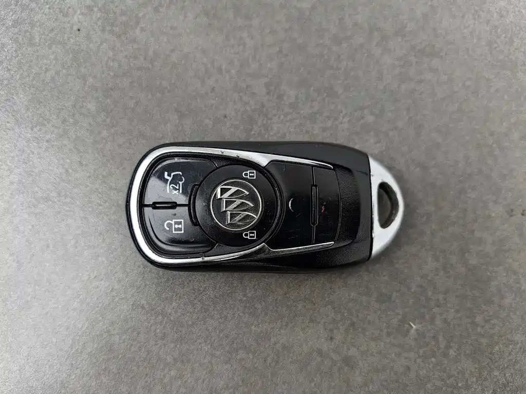 Buick LaCrosse — миниатюра 19
