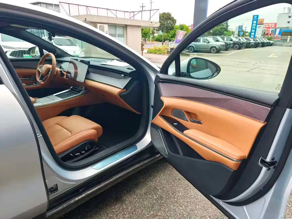 BYD Han L — миниатюра 5