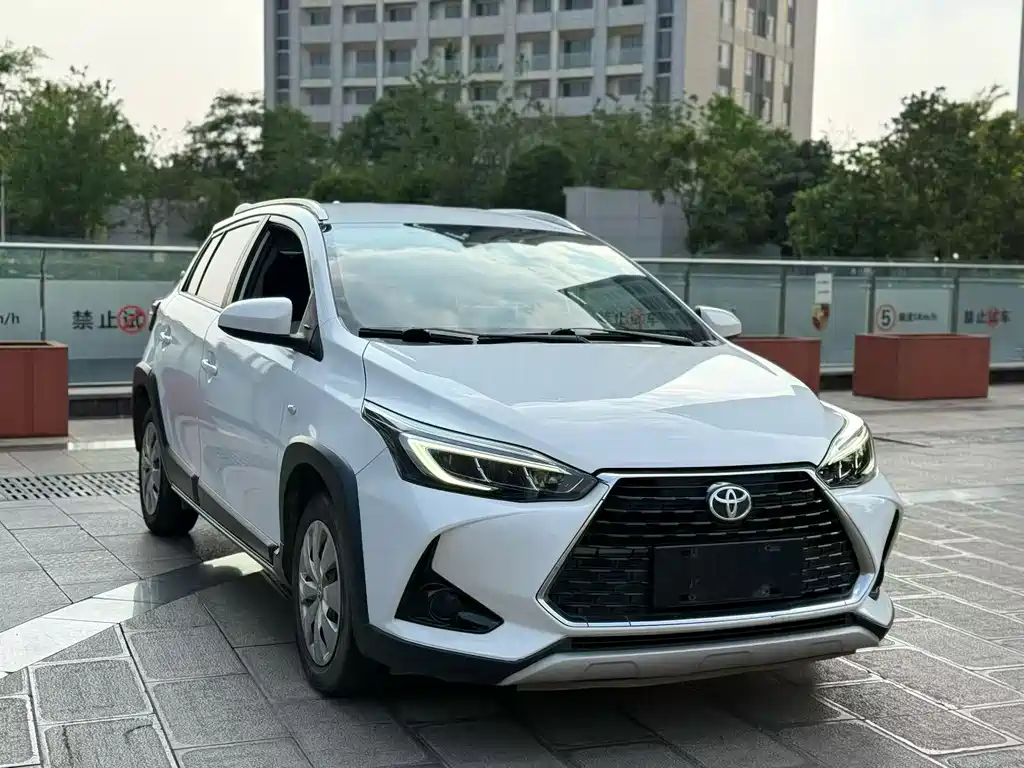 Toyota Yaris L 2020