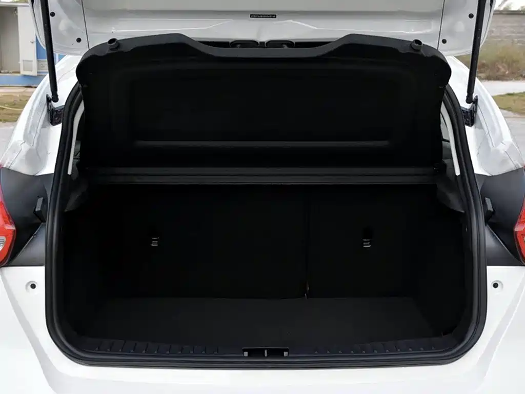Ford Focus — миниатюра 11