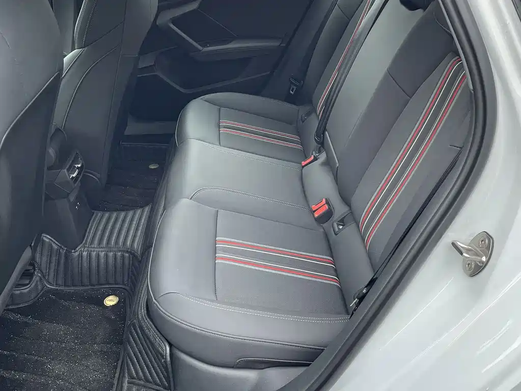 Audi A3 — миниатюра 8