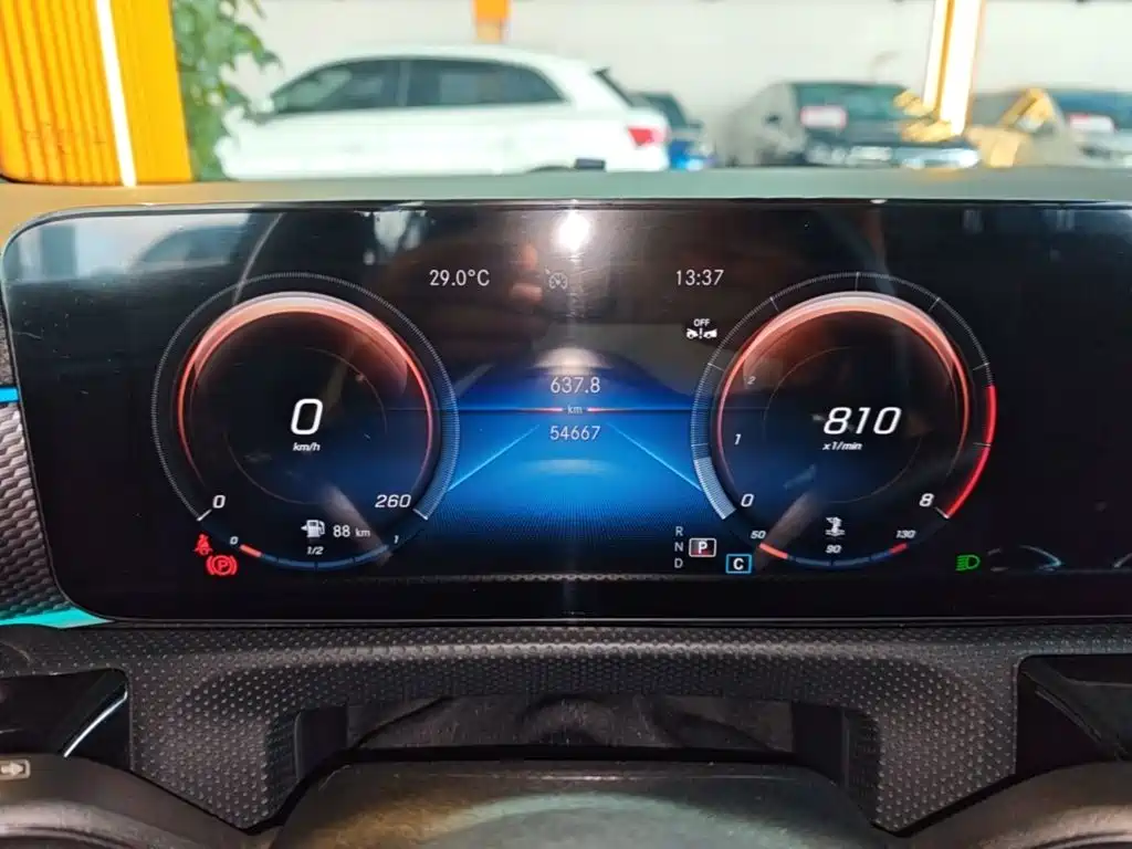 Mercedes-Benz A-Class — миниатюра 12