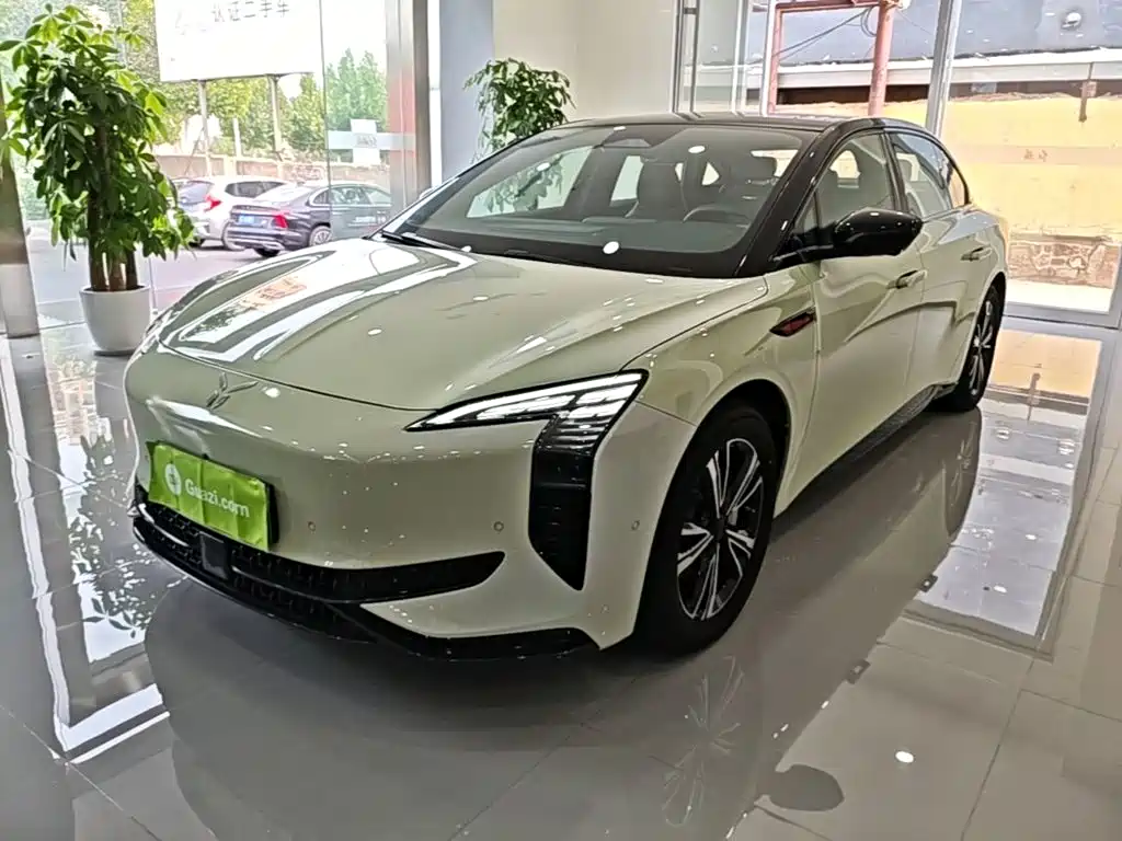 Hongqi Hongqi EH7 — миниатюра 2