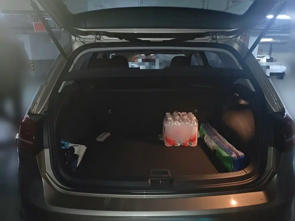 Volkswagen Golf — миниатюра 10
