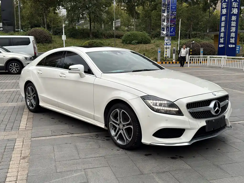 Mercedes-Benz CLS — миниатюра 6