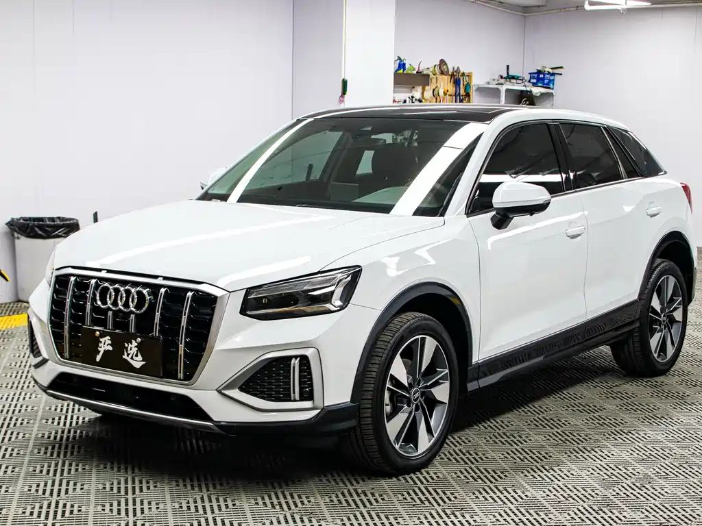 Audi Q2L 2022