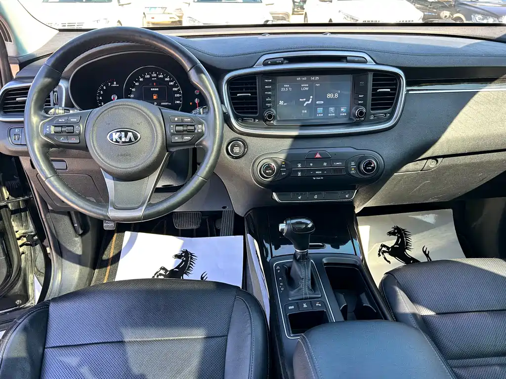 Kia Sorento — миниатюра 9