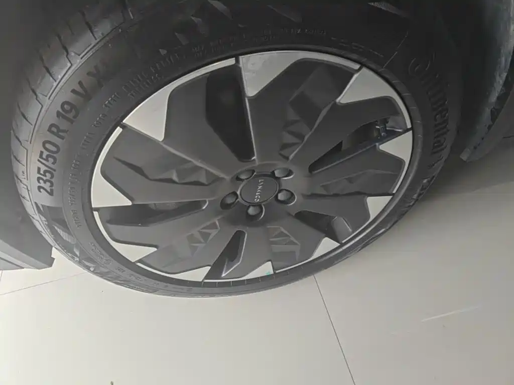 Lynk & Co 05 EM-P — миниатюра 23