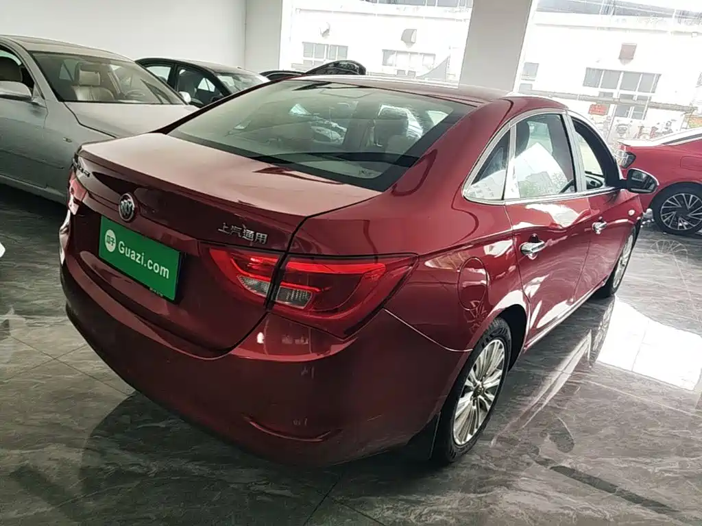 Buick Excelle — миниатюра 7
