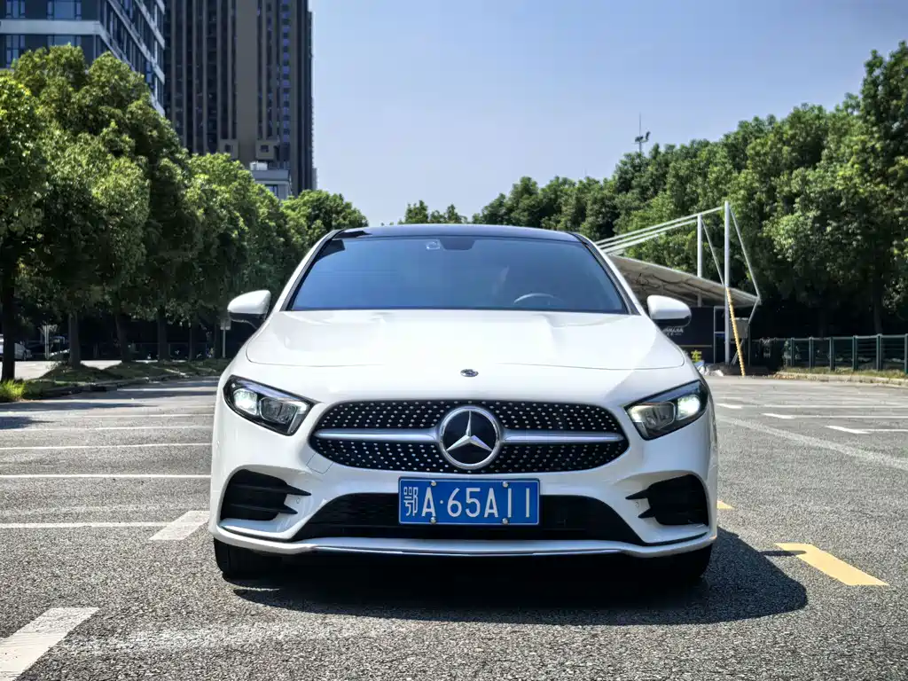 Mercedes-Benz A-Class — миниатюра 2