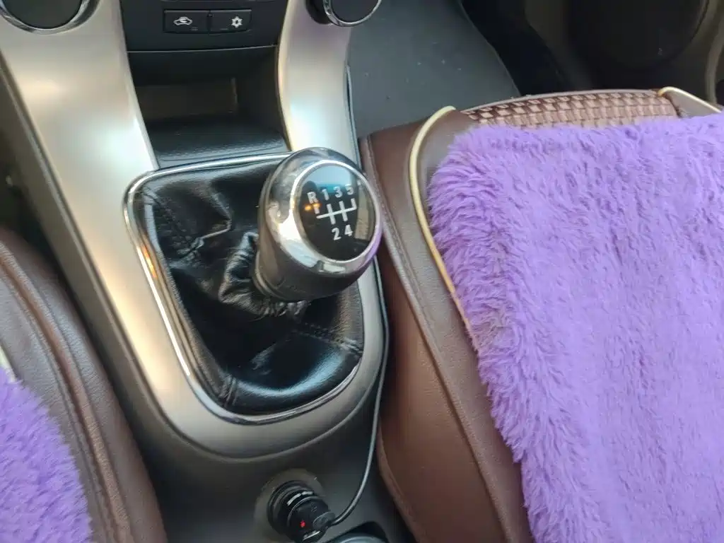 Chevrolet Cruze — миниатюра 15