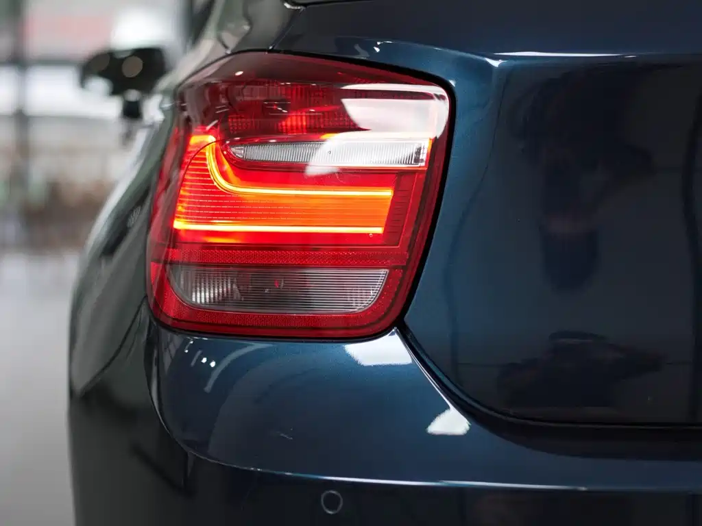 BMW 1 Series (Import) — миниатюра 6