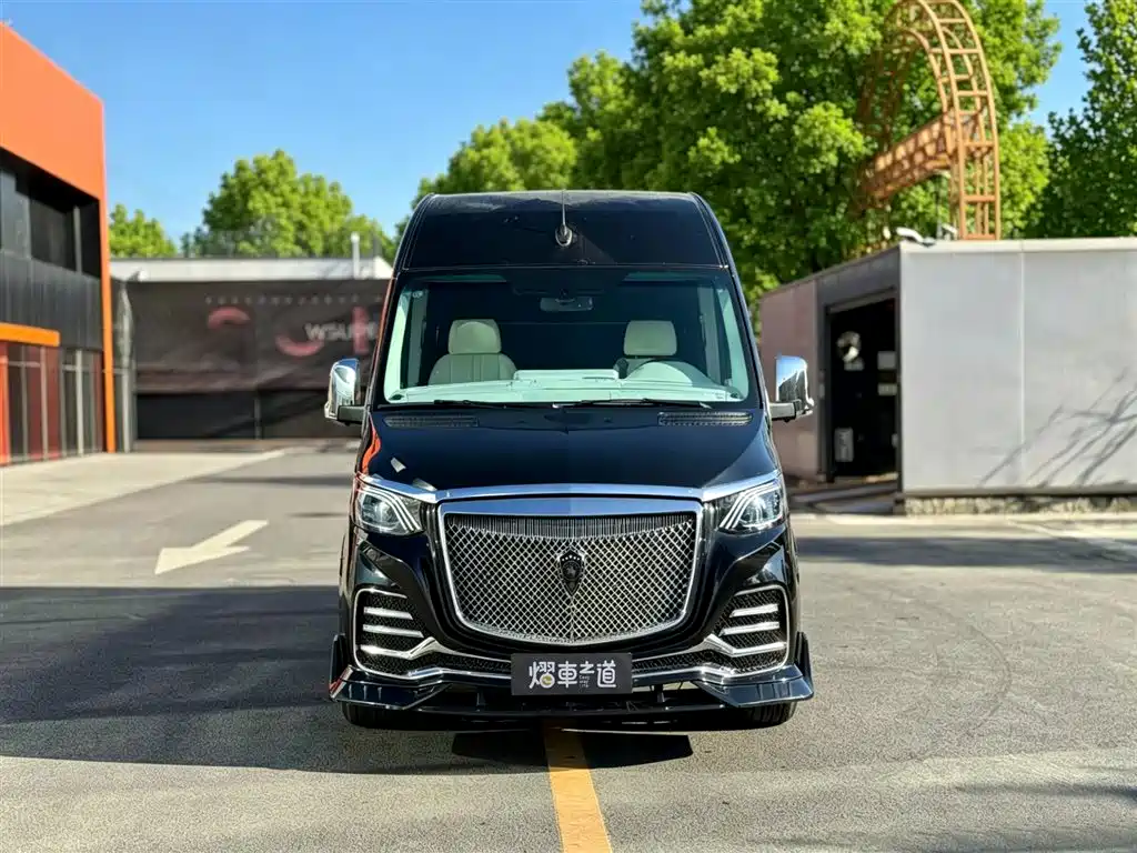 Mercedes-Benz Sprinter 2022 2.0L AT
