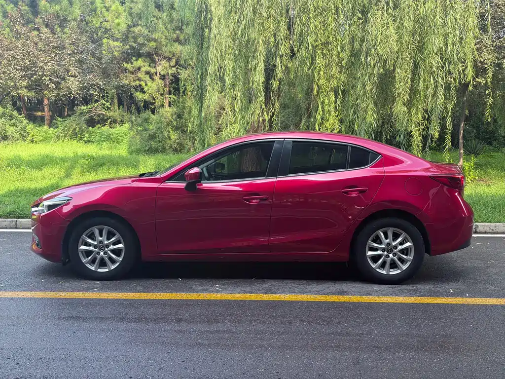 Mazda 3 Axela — миниатюра 6