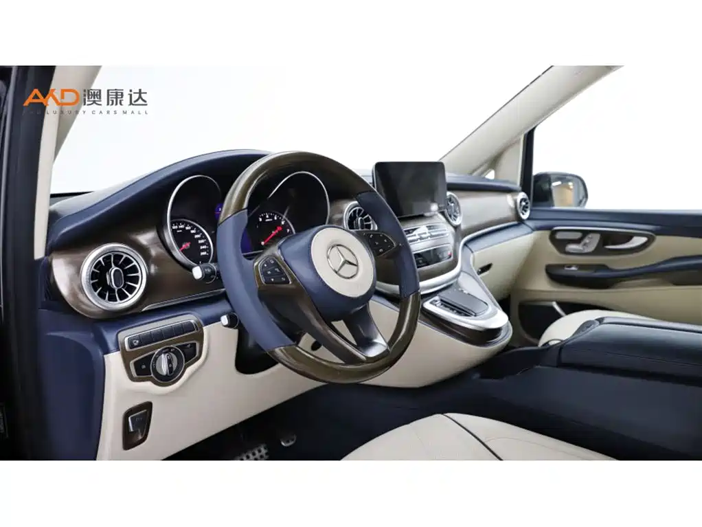 Mercedes-Benz V-Class — миниатюра 6