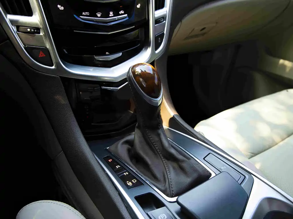 Cadillac SRX — миниатюра 25