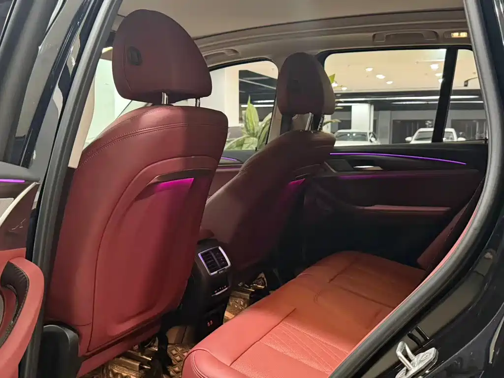 BMW X3 — миниатюра 7