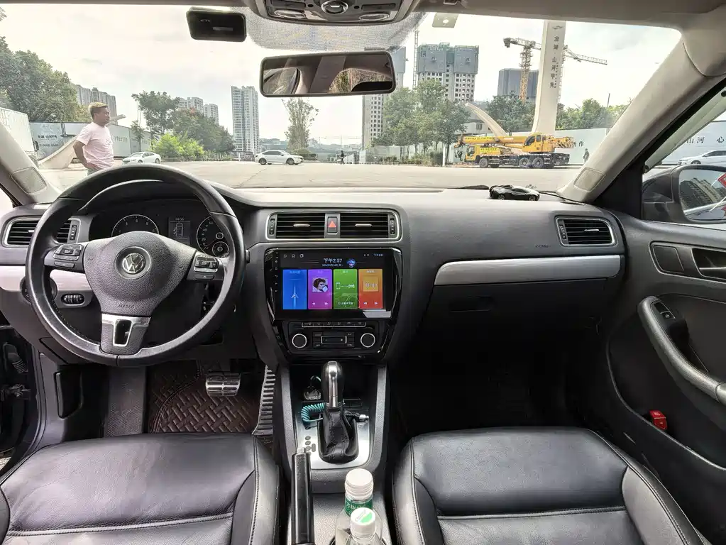 Volkswagen Sagitar — миниатюра 5