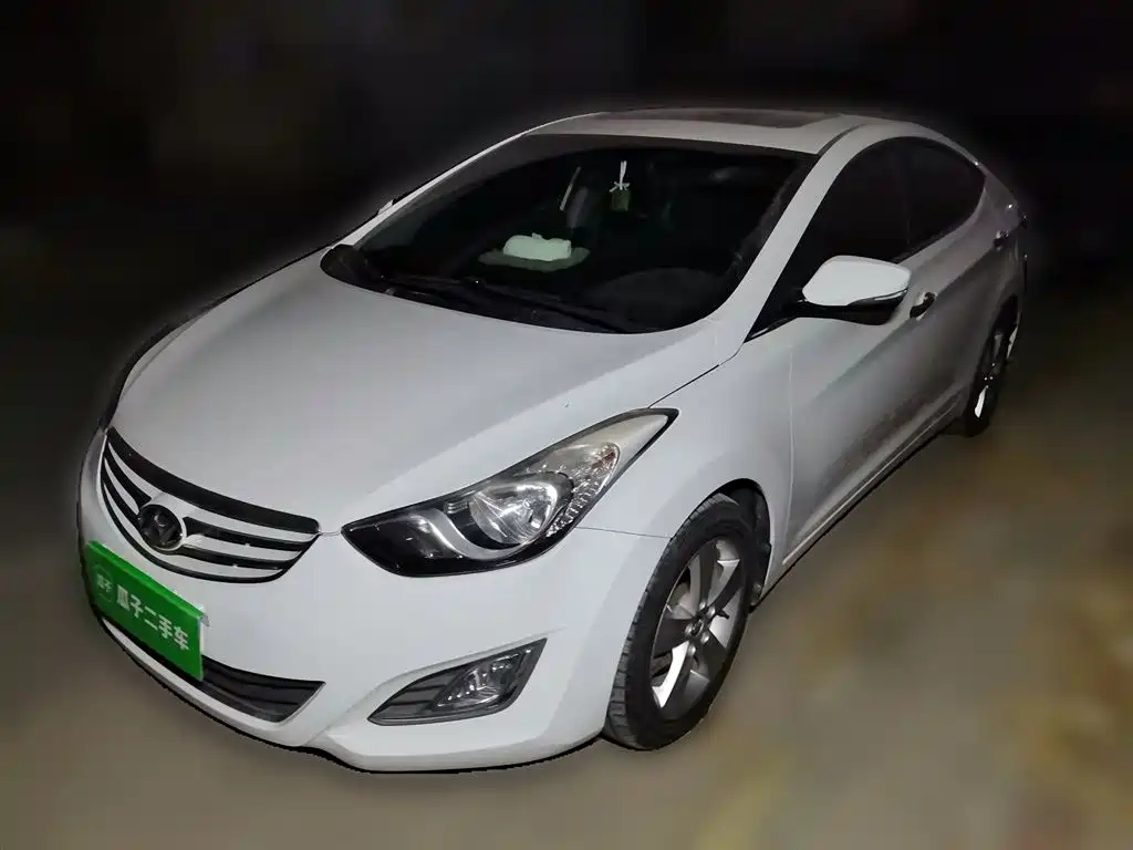 Hyundai Elantra Langdong 2014