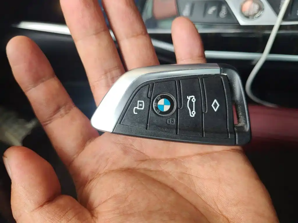 BMW 3 Series — миниатюра 12